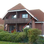 Kleiner Sundblick - In Lemkenhafen Apartamento *